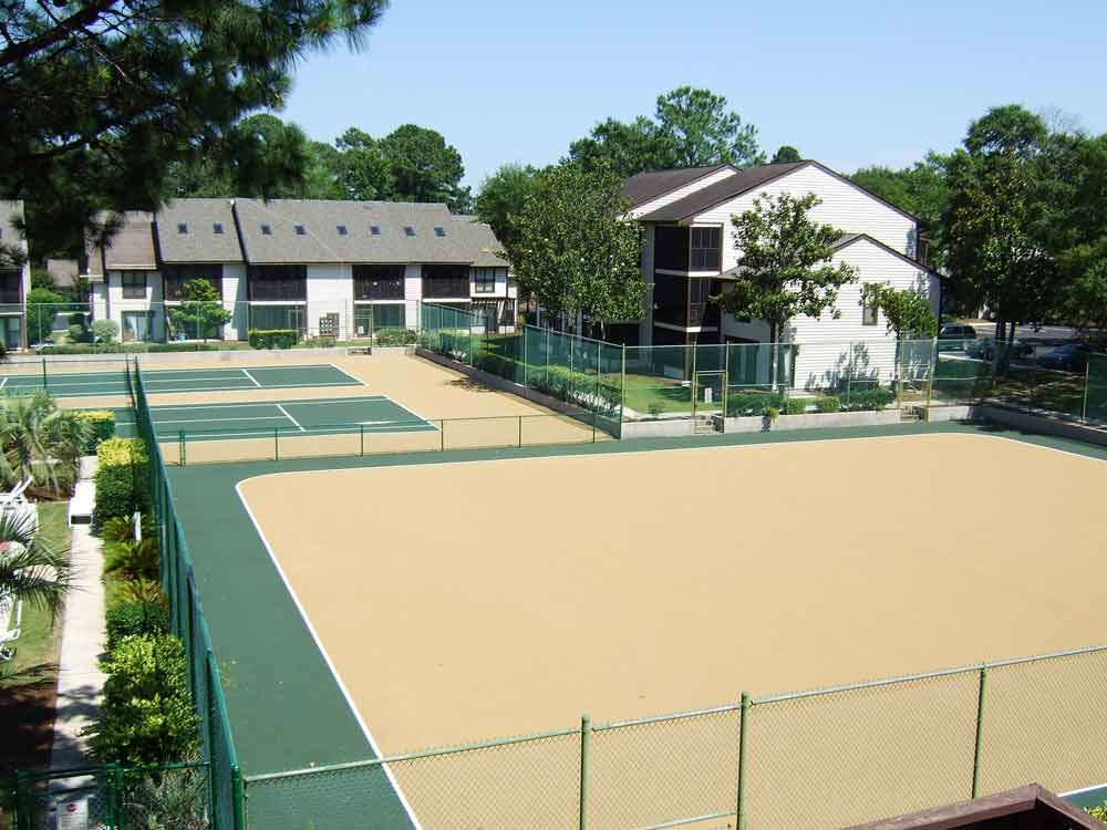 tenniscourts-2.jpg